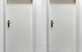 Wohnungsabschlusstüren / Spezialtüren